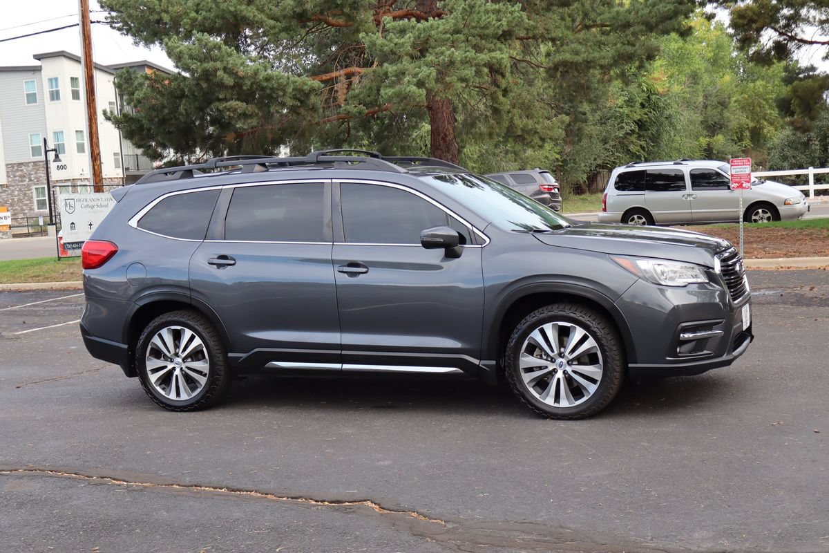 Used 2019 Subaru Ascent Limited w/ Popular Package #2 AWD/4WD image 2