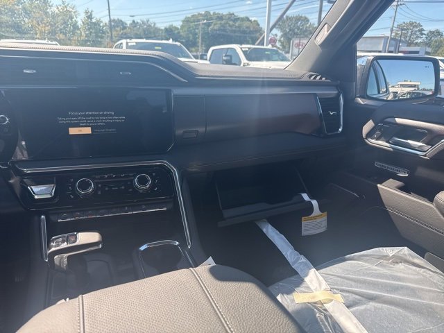 New 2026 GMC Sierra 1500 Denali w/ Denali Reserve Package image 14