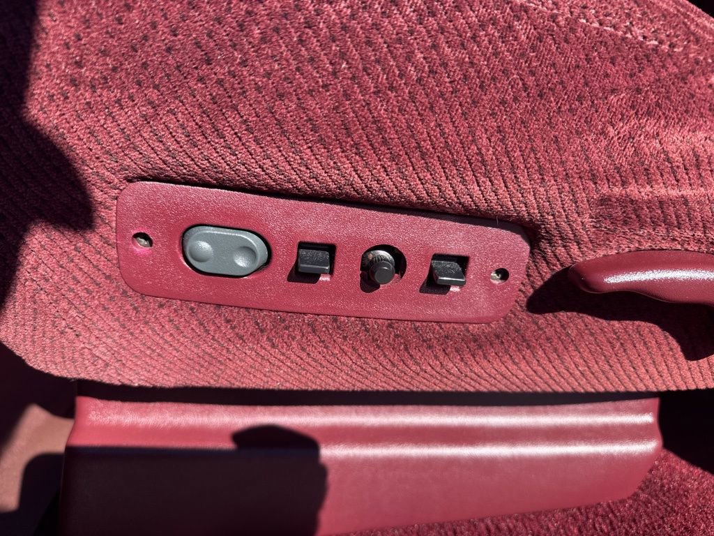 Used 1995 Chevrolet Silverado 1500 4x4 Extended Cab image 10