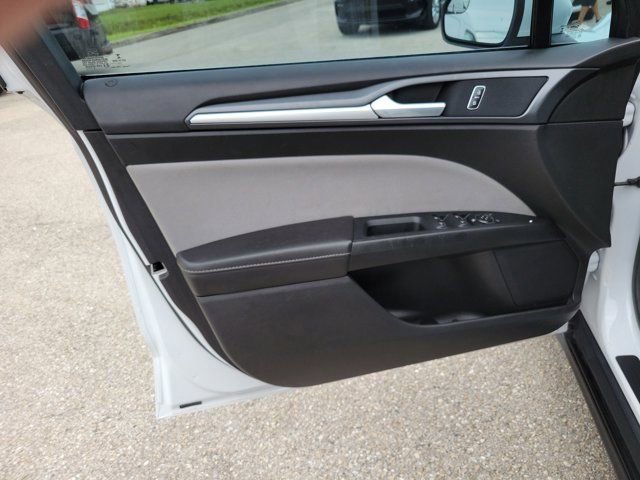 Used 2014 Ford Fusion S FWD image 20