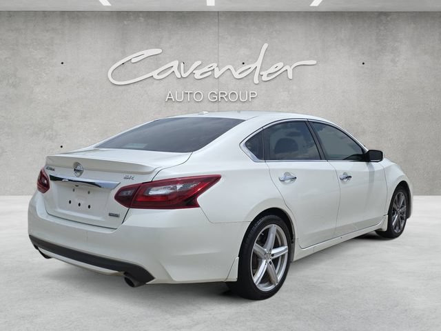 Used 2018 Nissan Altima 2.5 SR w/ SR Special Edition FWD image 16