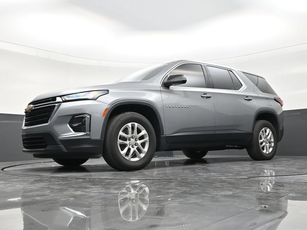 Used 2023 Chevrolet Traverse LS FWD image 20