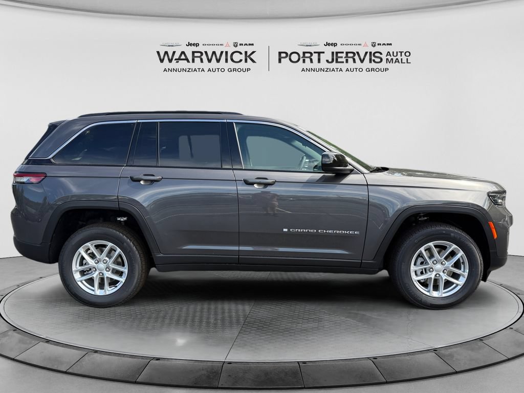 New 2026 Jeep Grand Cherokee Laredo X AWD/4WD image 6