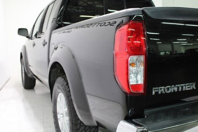 Used 2016 Nissan Frontier SV image 37