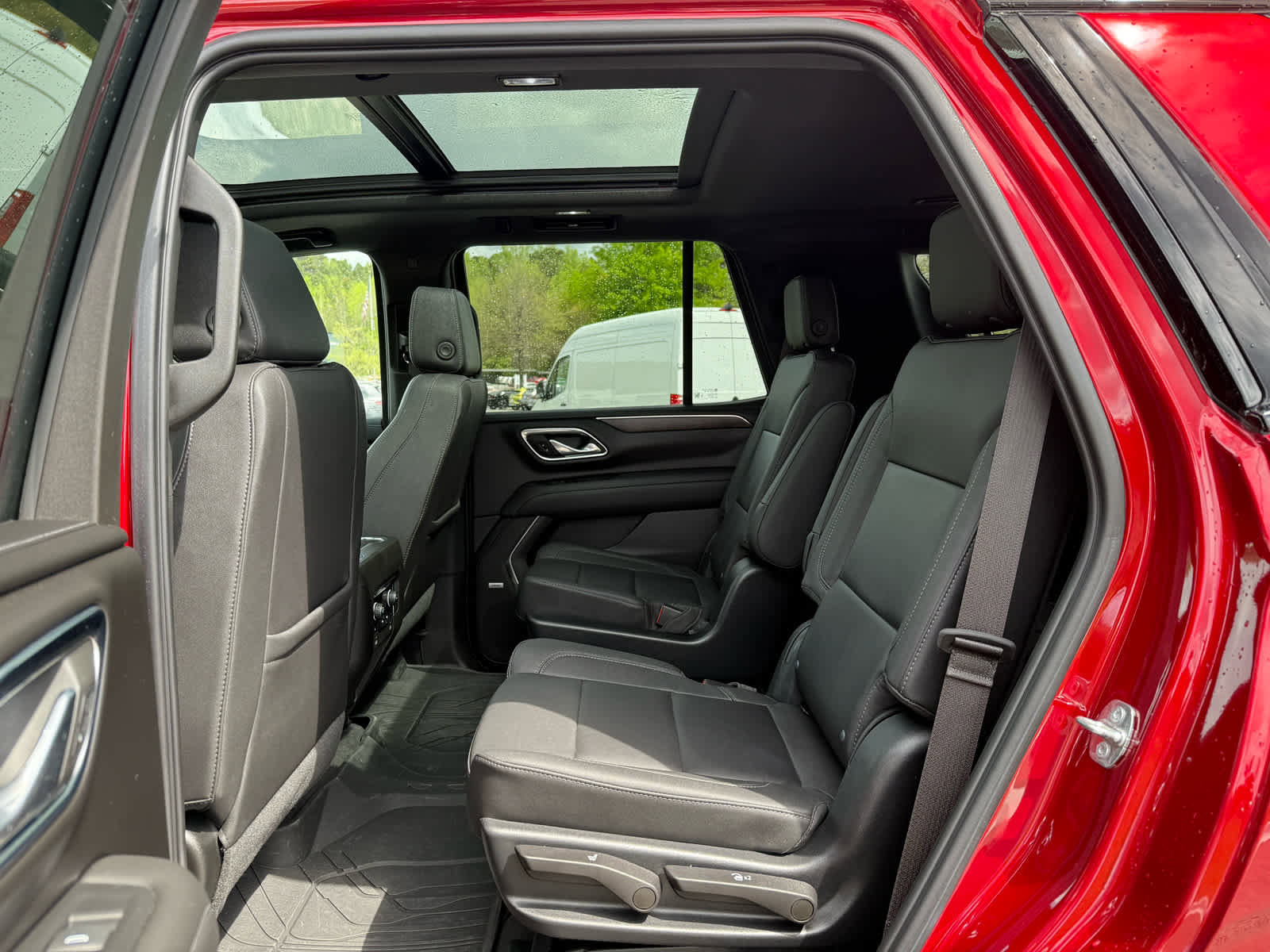 Used 2023 Chevrolet Tahoe Z71 w/ Luxury Package image 23