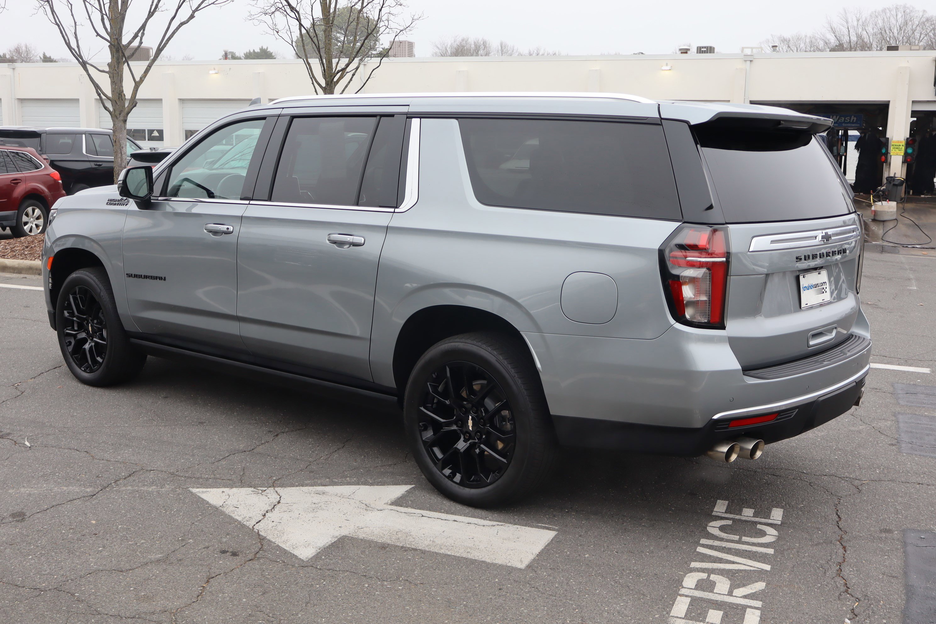 Certified 2024 Chevrolet Suburban High Country image 8