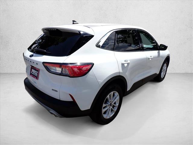 Used 2022 Ford Escape SE w/ Cold Weather Package AWD/4WD image 4