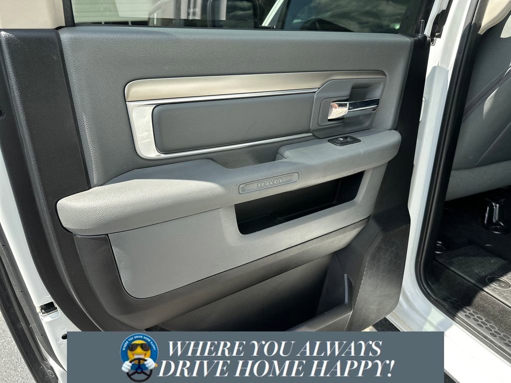 Used 2016 RAM 2500 SLT AWD/4WD image 22