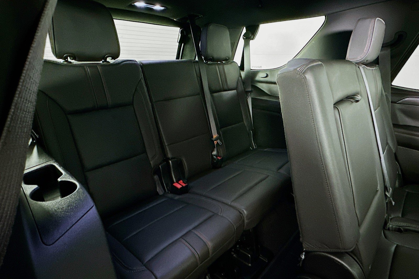 Used 2023 Chevrolet Tahoe RST w/ Luxury Package RWD image 10