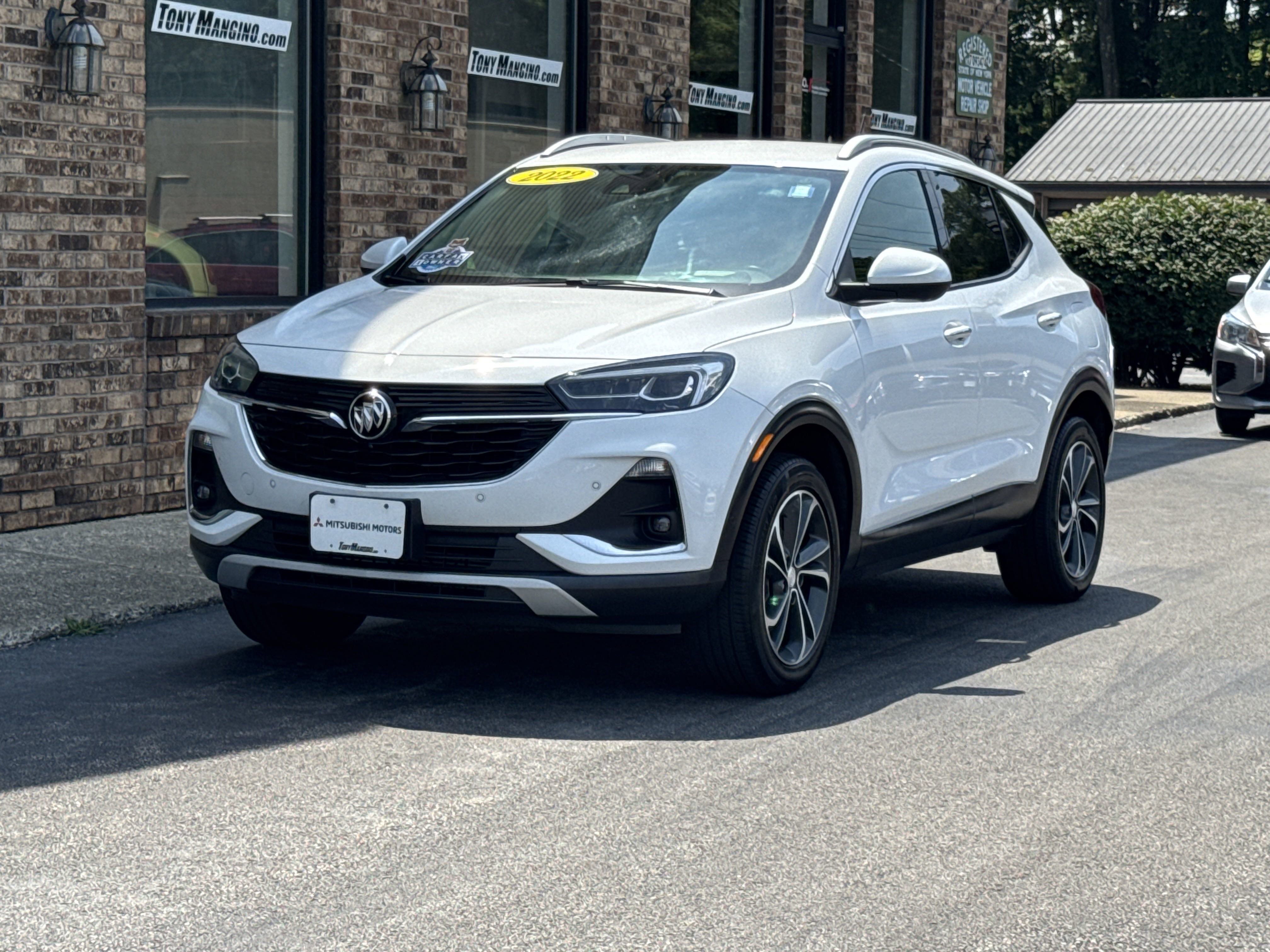 Used 2022 Buick Encore GX Essence w/ Advanced Technology Package