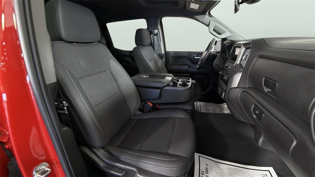 Certified 2024 Chevrolet Silverado 1500 Custom image 32