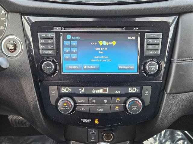 Used 2017 Nissan Rogue SL w/ SL Premium Package image 13