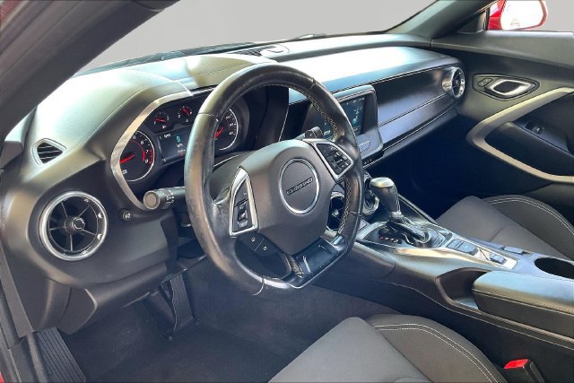 Used 2018 Chevrolet Camaro LT RWD image 12