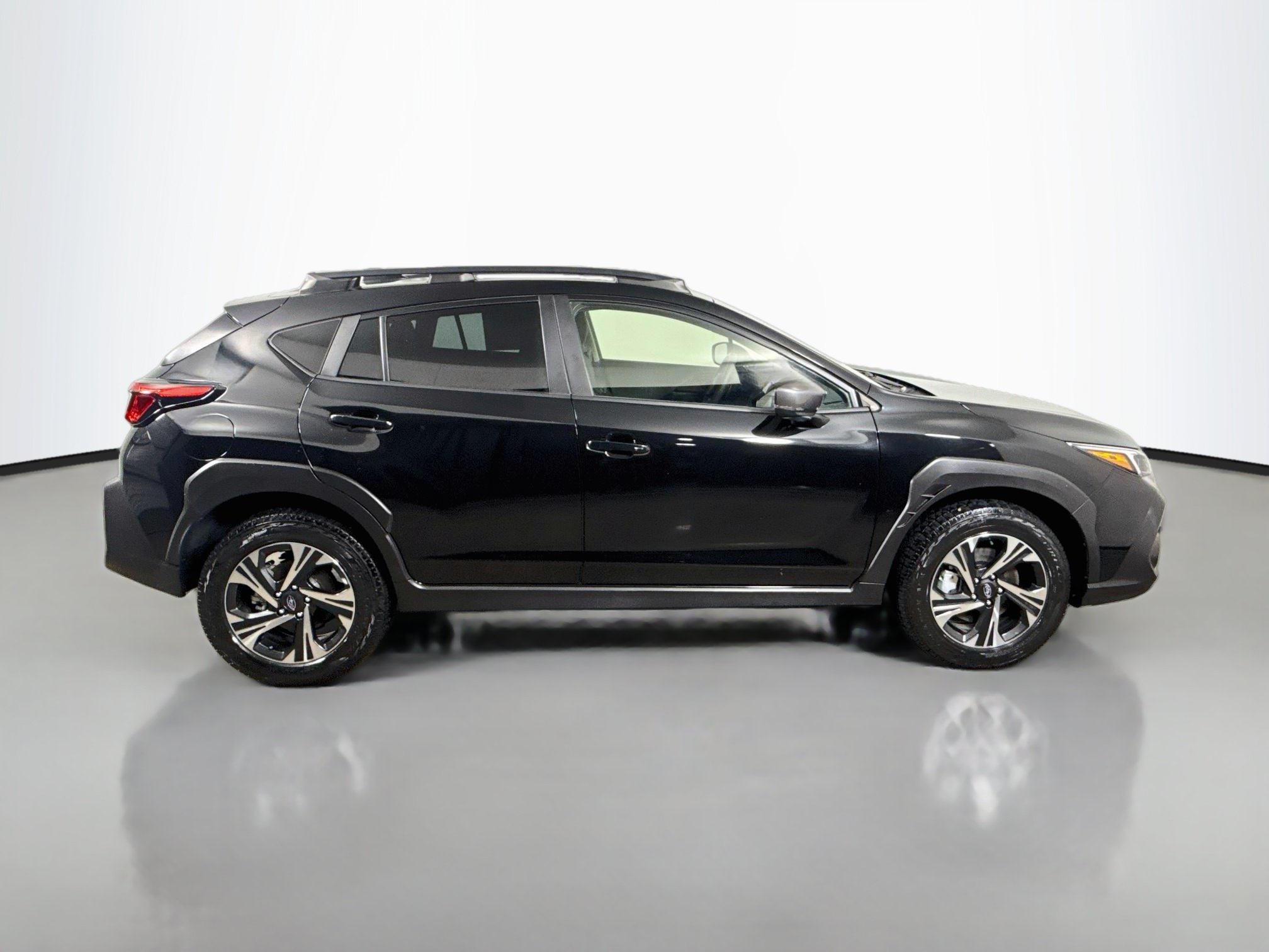 Used 2024 Subaru Crosstrek 2.0i Premium AWD/4WD image 8