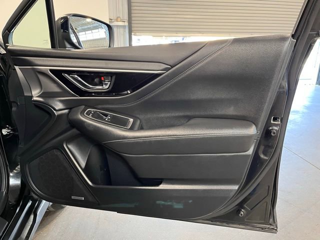 Used 2022 Subaru Outback Limited XT w/ Popular Package #2 image 12