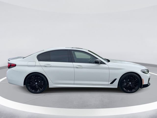 Used 2021 BMW 530i w/ M Sport Package image 3