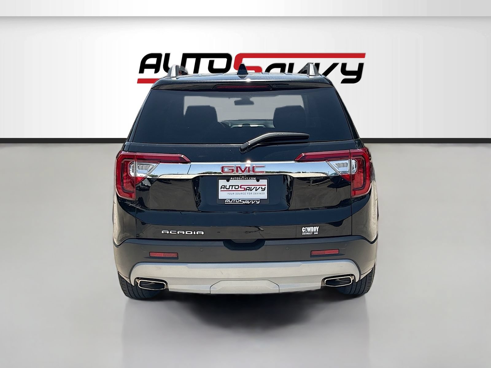 Used 2023 GMC Acadia SLE w/ Driver Convenience Package FWD image 6