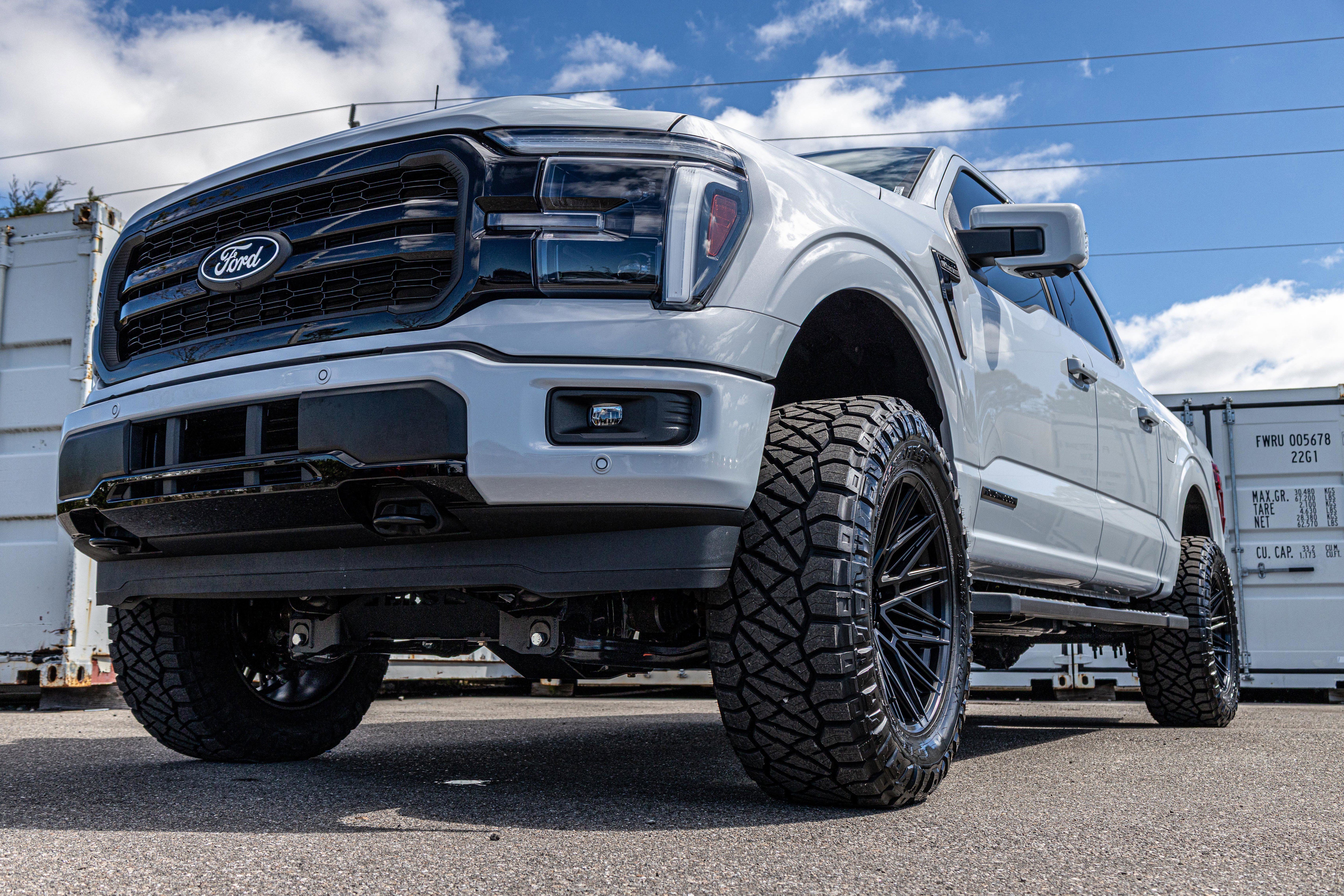 New 2025 Ford F150 Lariat w/ Equipment Group 502A High AWD/4WD image 40