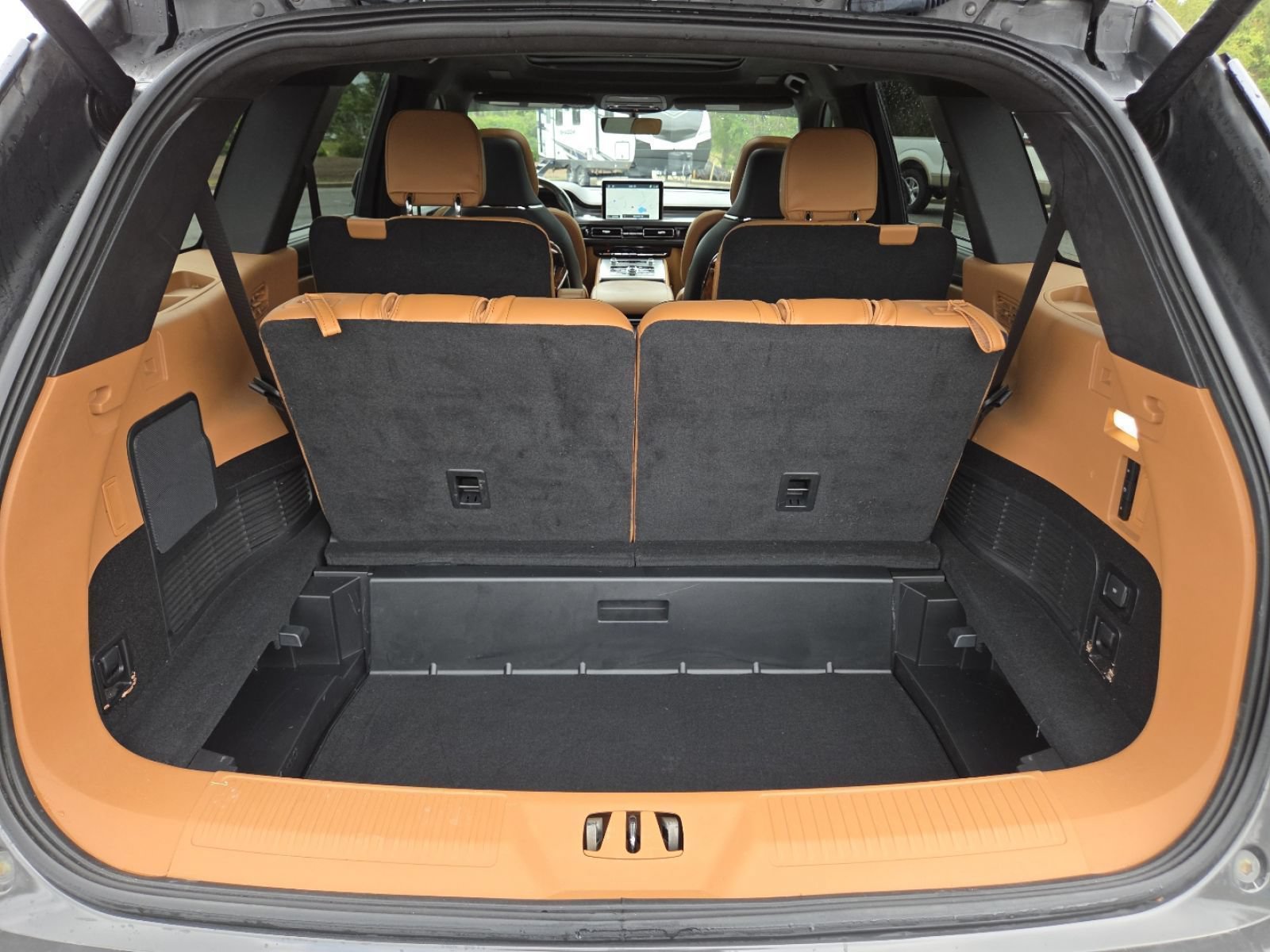 Used 2023 Lincoln Aviator Black Label AWD/4WD image 23