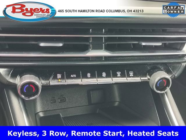 Used 2025 Chevrolet Traverse LT image 23