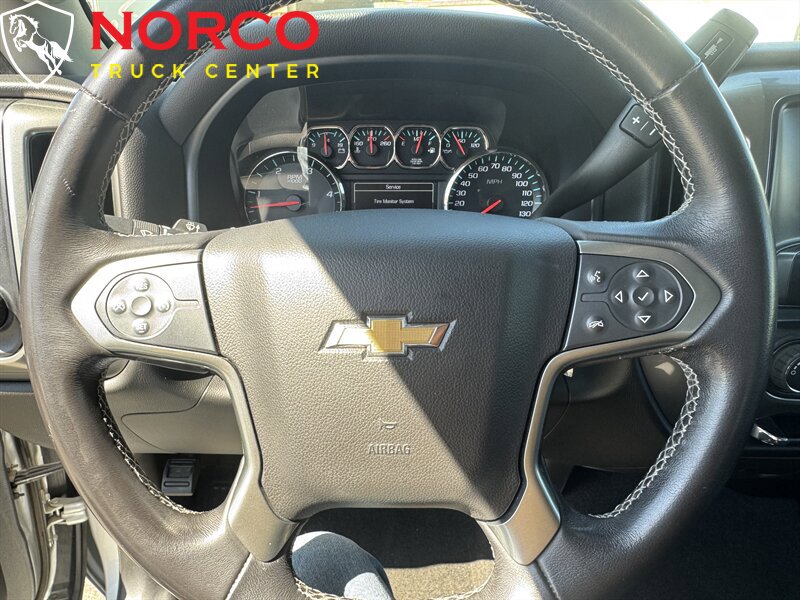 Used 2018 Chevrolet Silverado 2500 LT image 24
