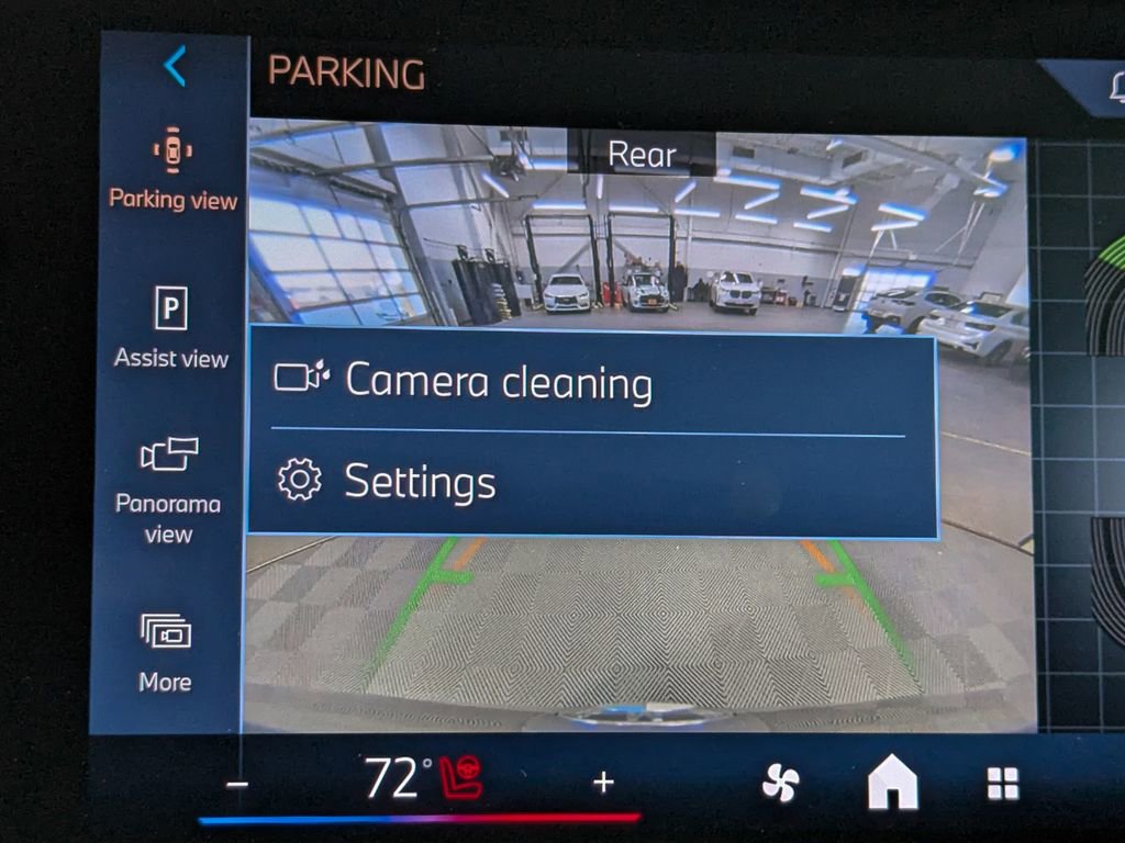 New 2026 BMW X2 xDrive28i w/ Convenience Package image 19