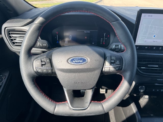 Used 2024 Ford Escape ST-Line w/ Tech Pack #1 AWD/4WD image 17