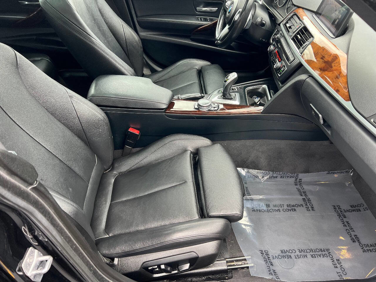Used 2014 BMW 335i Gran Turismo xDrive AWD/4WD image 26