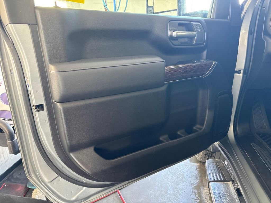 Used 2024 GMC Sierra 3500 SLE w/ SLE Convenience Package image 13