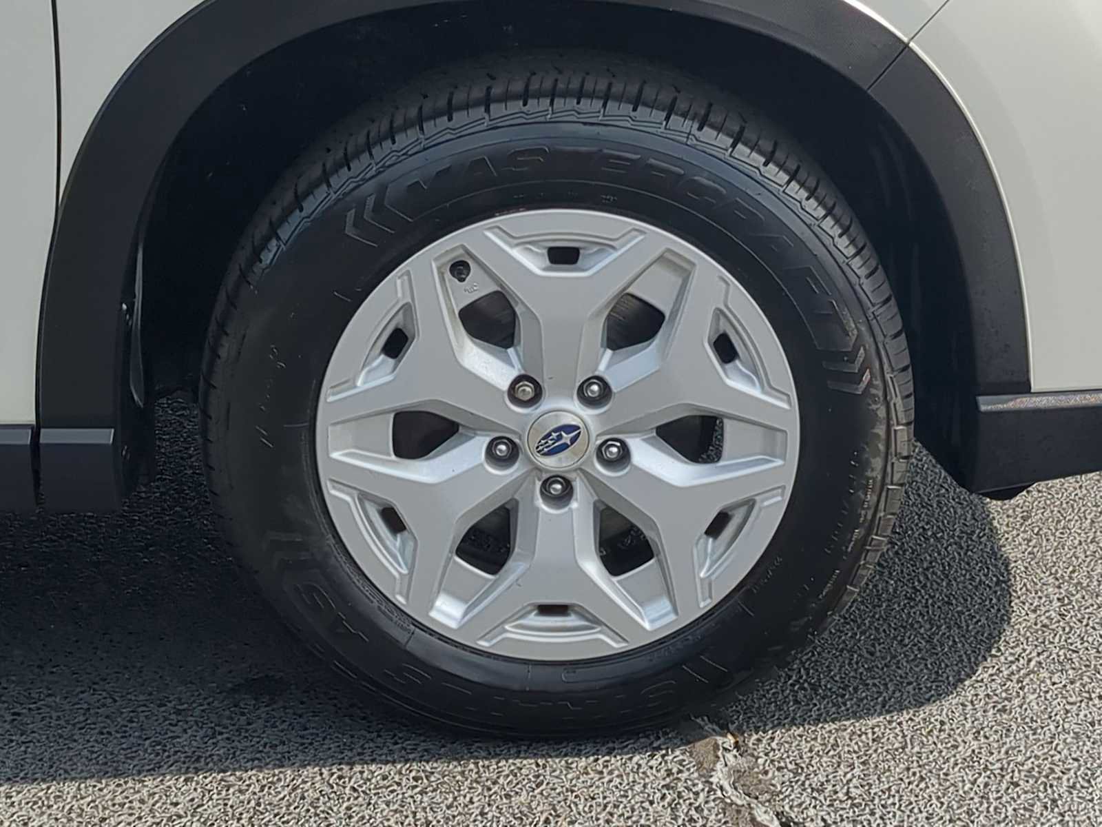 Used 2020 Subaru Forester w/ Alloy Wheel Package AWD/4WD image 10