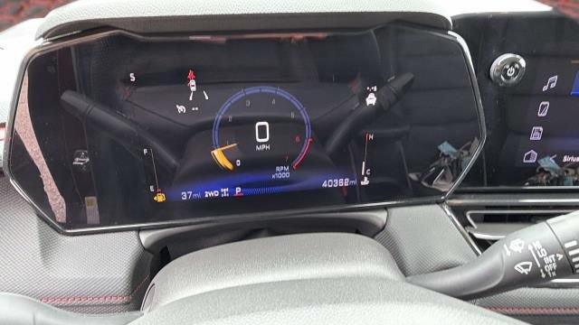 Used 2025 Chevrolet TrailBlazer RS w/ Convenience Package AWD/4WD image 20