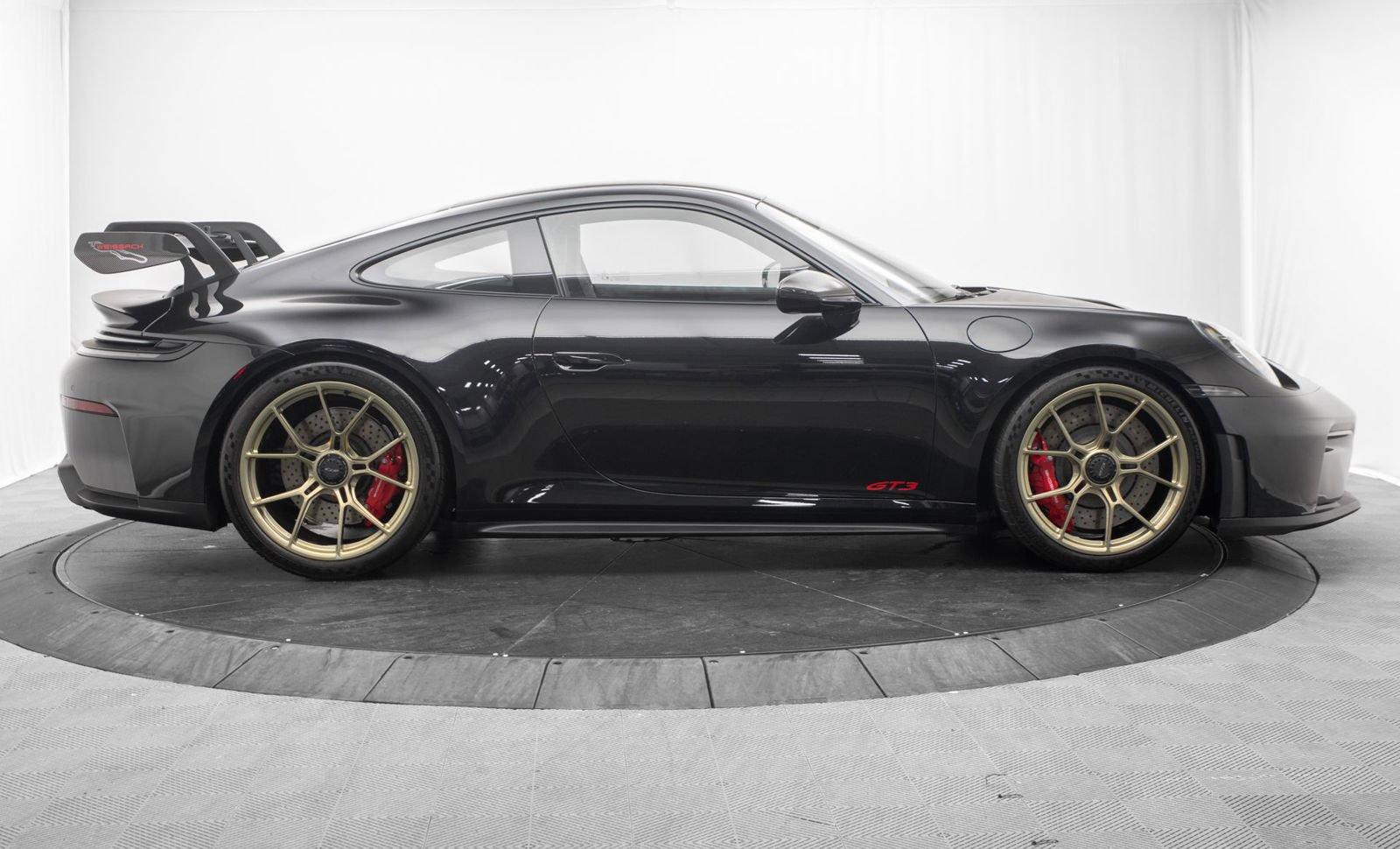Used 2026 Porsche 911 GT3 RWD image 2