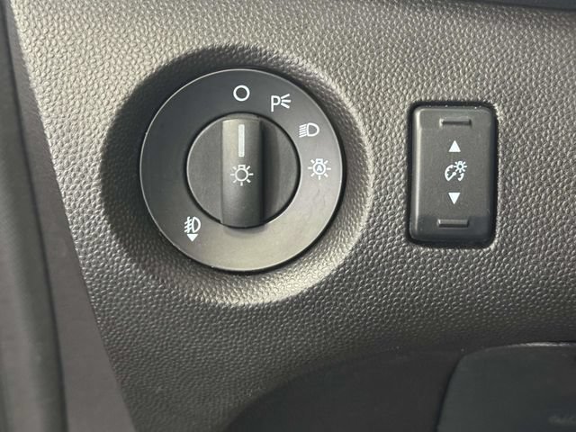Used 2015 Ford Fiesta ST FWD image 32