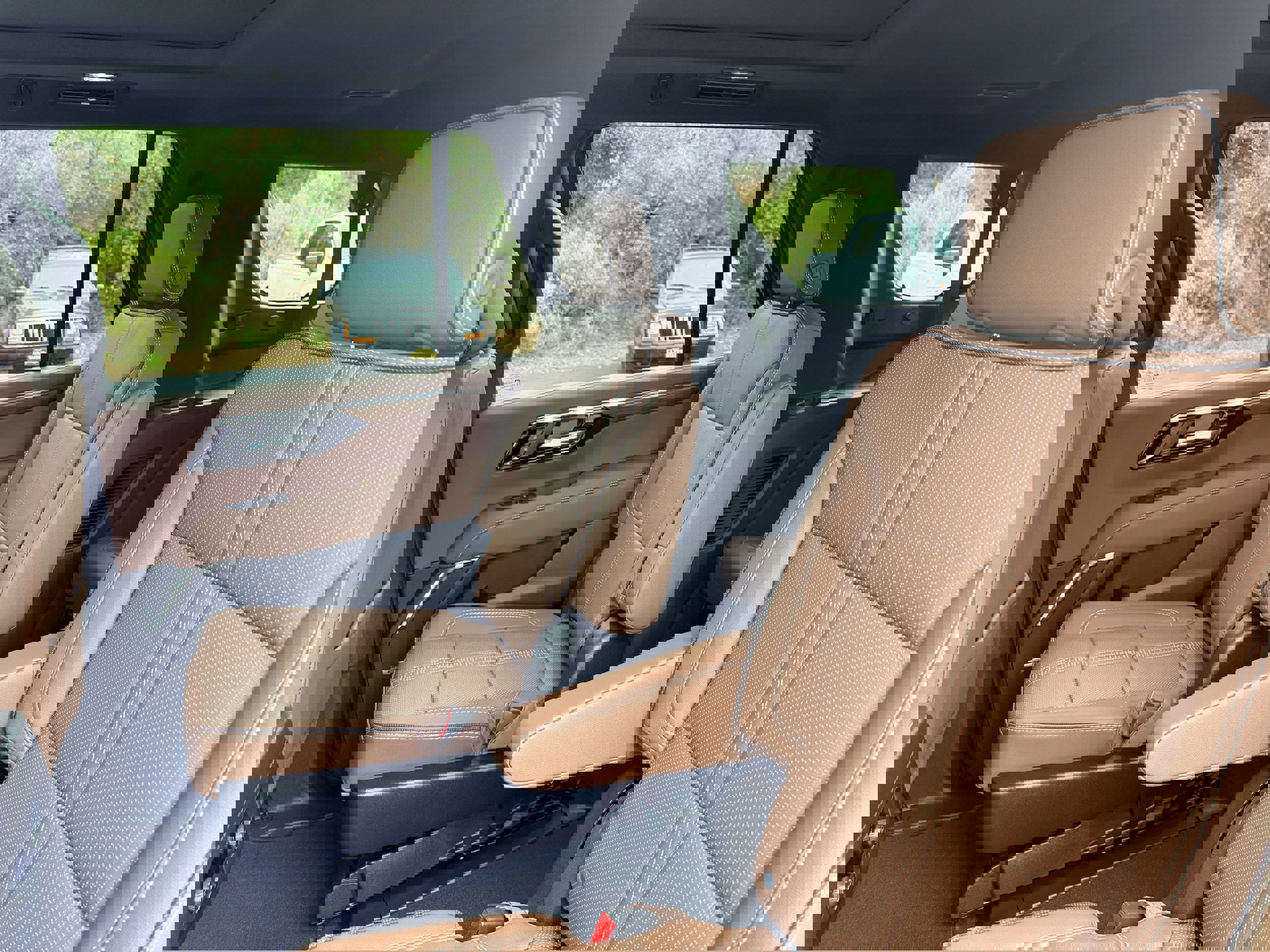 New 2026 Chevrolet Tahoe High Country w/ Sun And Tow Package image 10