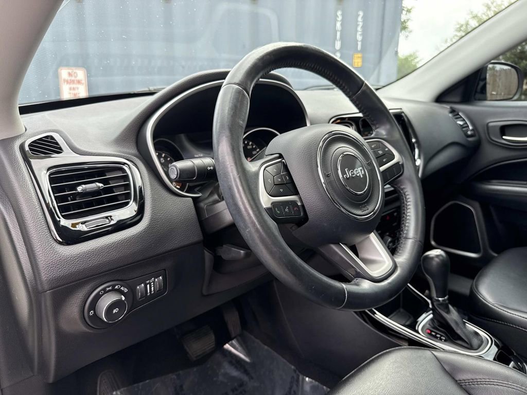 Used 2018 Jeep Compass Altitude w/ Popular Equipment Group image 24