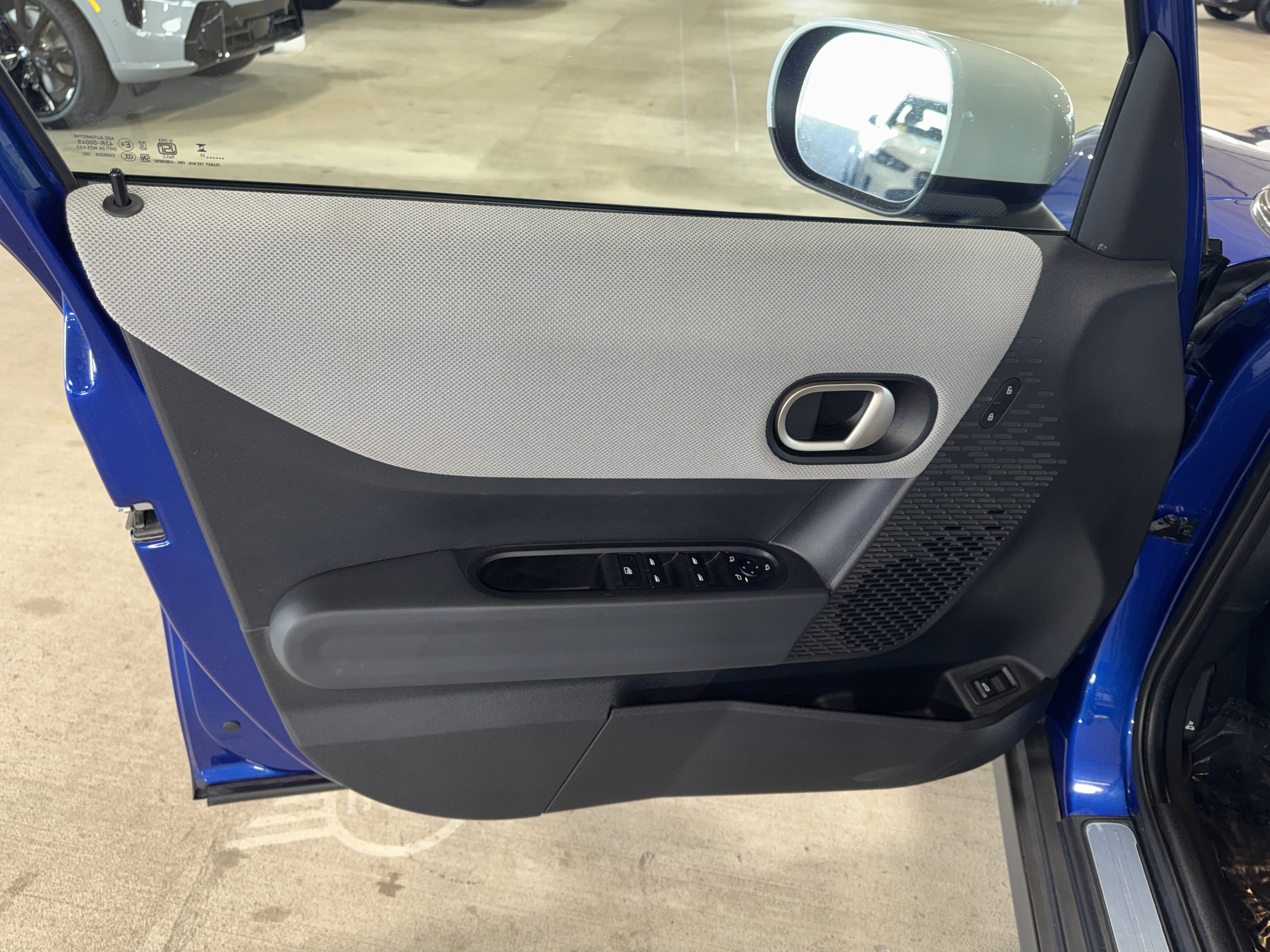 Used 2025 MINI Cooper S FWD image 17