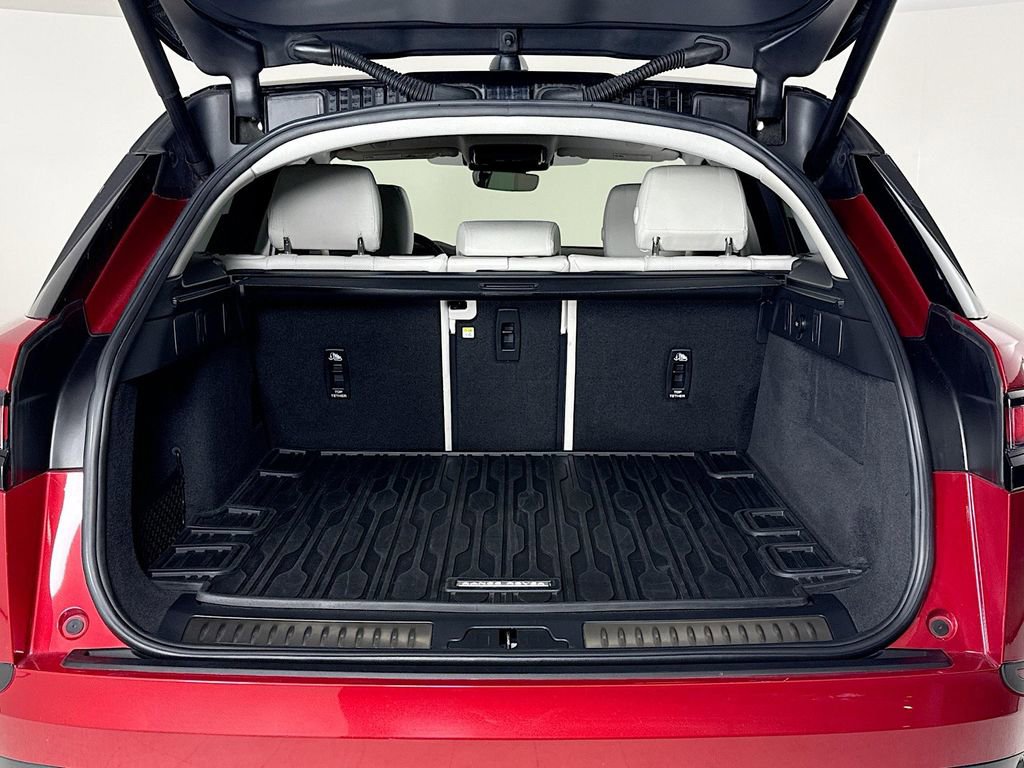 Used 2021 Land Rover Range Rover Velar S AWD/4WD image 24