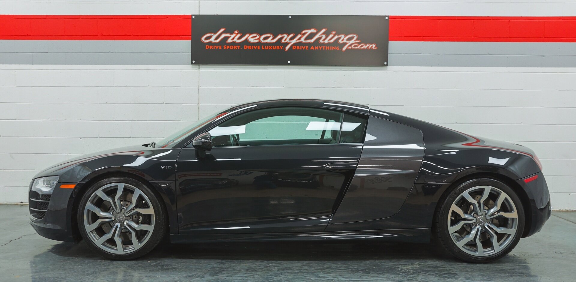 Used 2011 Audi R8 V10 image 13