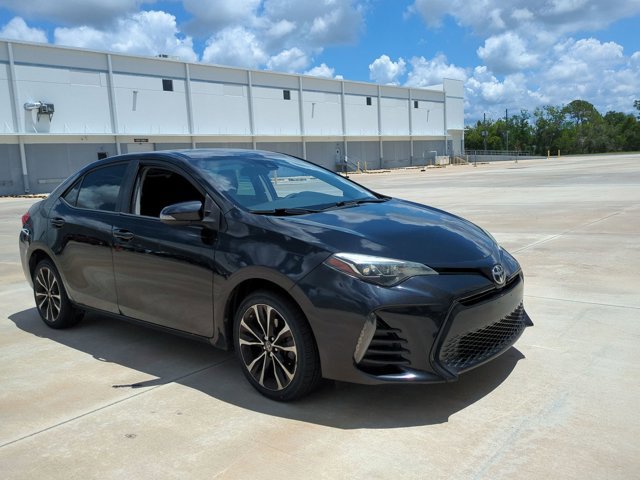 Used 2019 Toyota Corolla SE FWD image 3