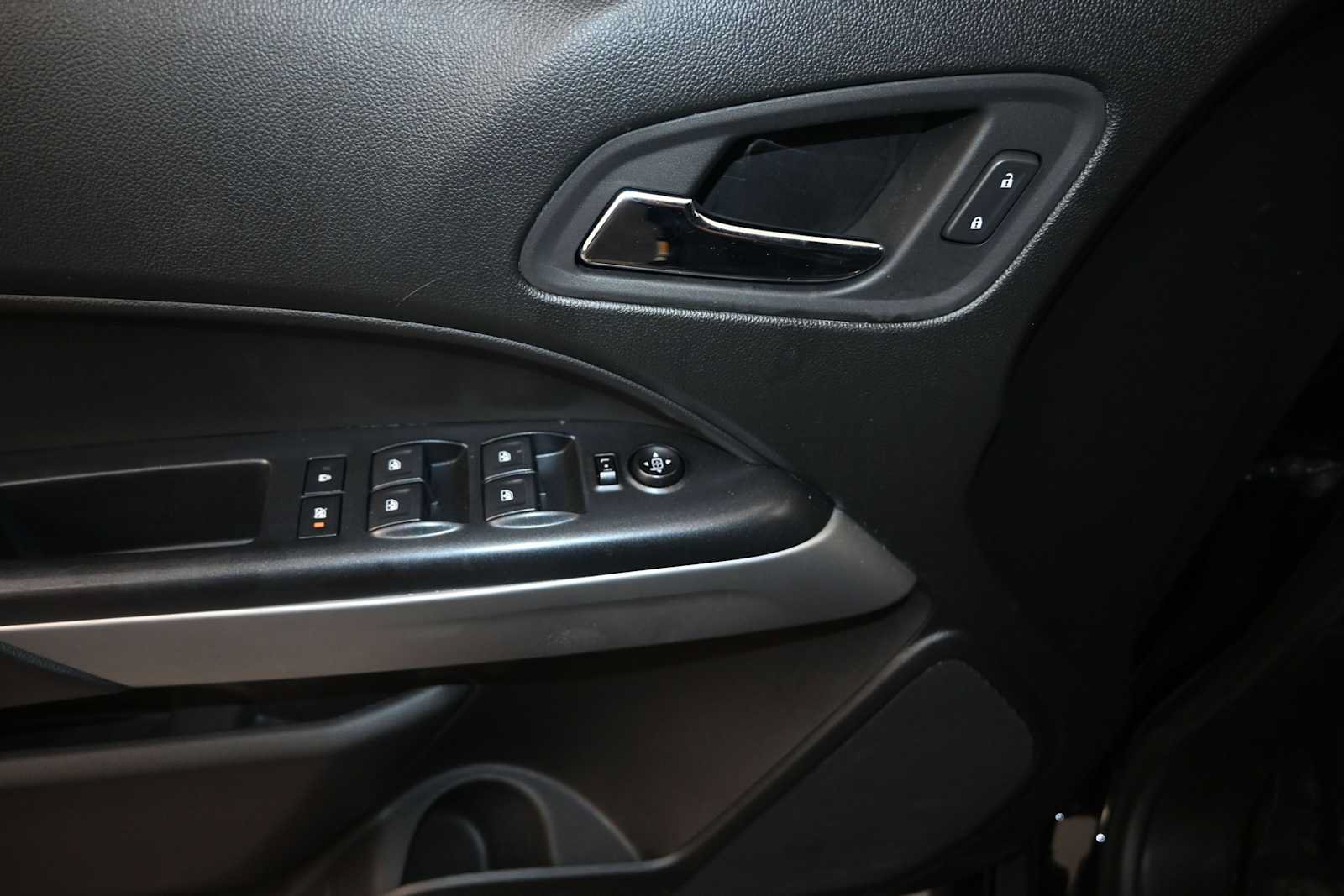 Used 2021 Chevrolet Colorado ZR2 AWD/4WD image 19