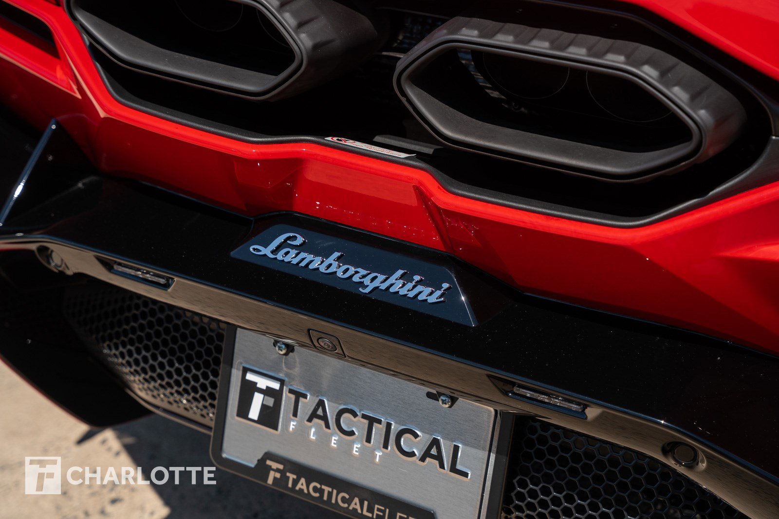 Used 2024 Lamborghini Revuelto AWD/4WD image 15