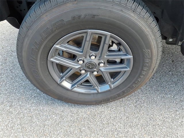 Used 2024 Jeep Gladiator Sport image 10