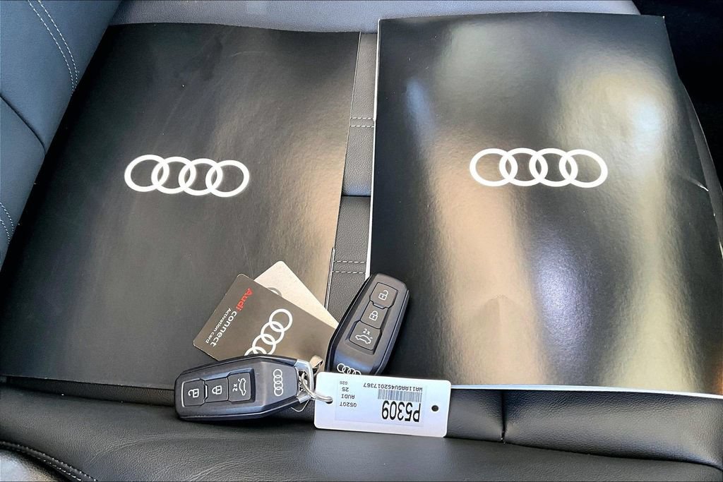 Used 2025 Audi Q5 Premium w/ Convenience Package AWD/4WD image 11