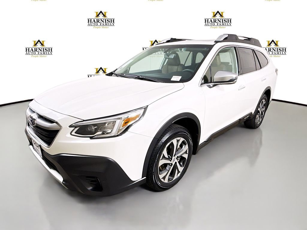 Used 2020 Subaru Outback Touring w/ Tech Package 2 AWD/4WD image 3