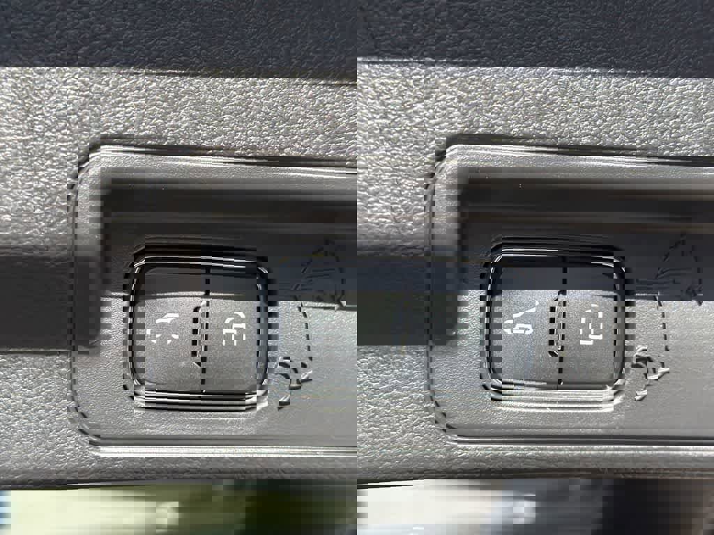 New 2026 Ford Explorer ST-Line image 18