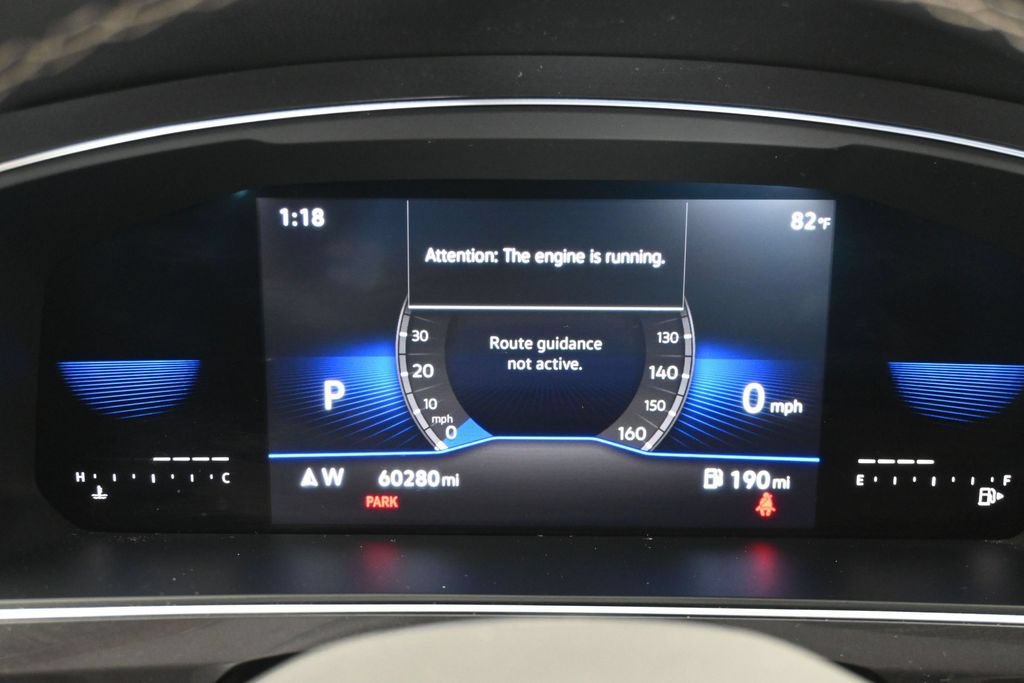 Used 2023 Volkswagen Tiguan SE w/ Panoramic Sunroof Package FWD image 14