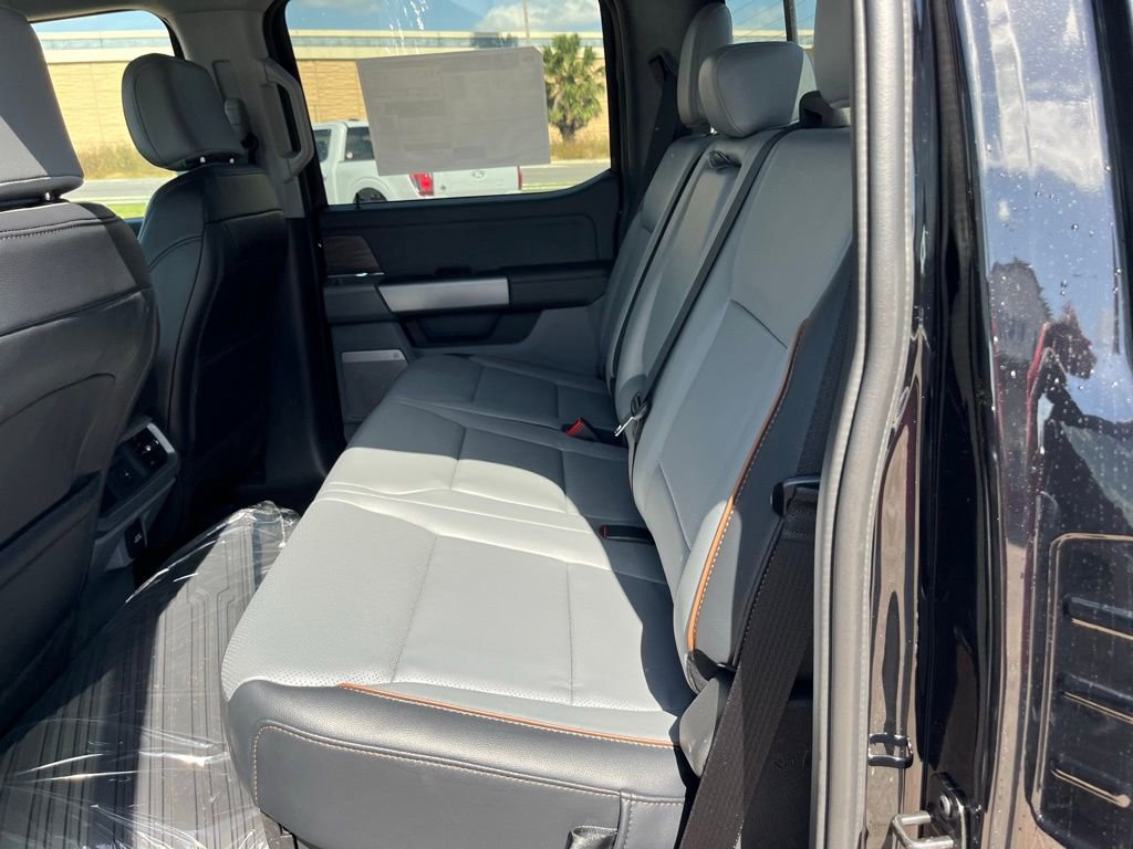 New 2025 Ford F150 Lariat w/ Equipment Group 502A High AWD/4WD image 21