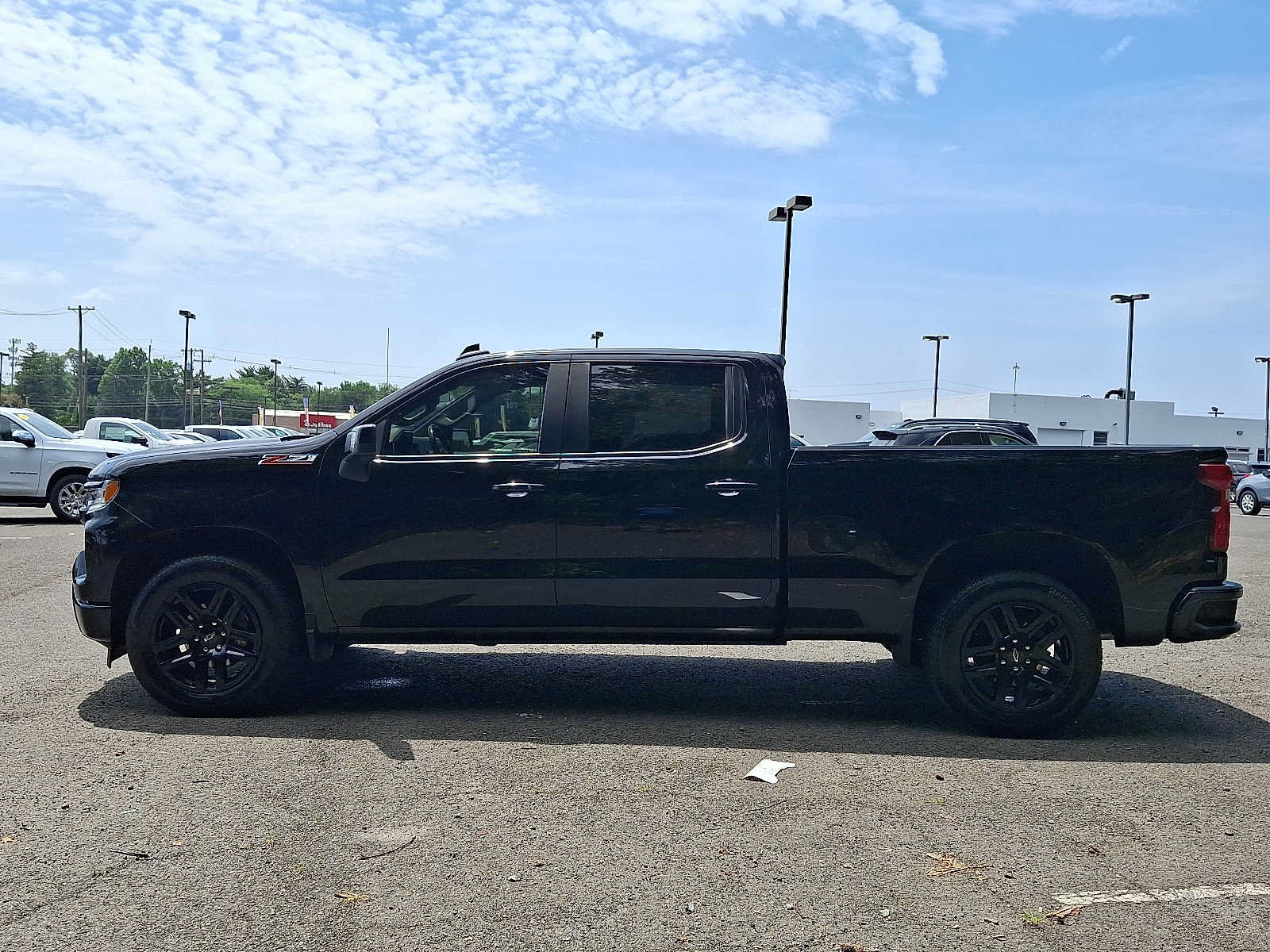 Used 2023 Chevrolet Silverado 1500 RST AWD/4WD image 4