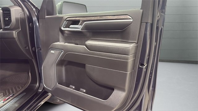 Used 2022 Chevrolet Silverado 1500 LTZ image 34