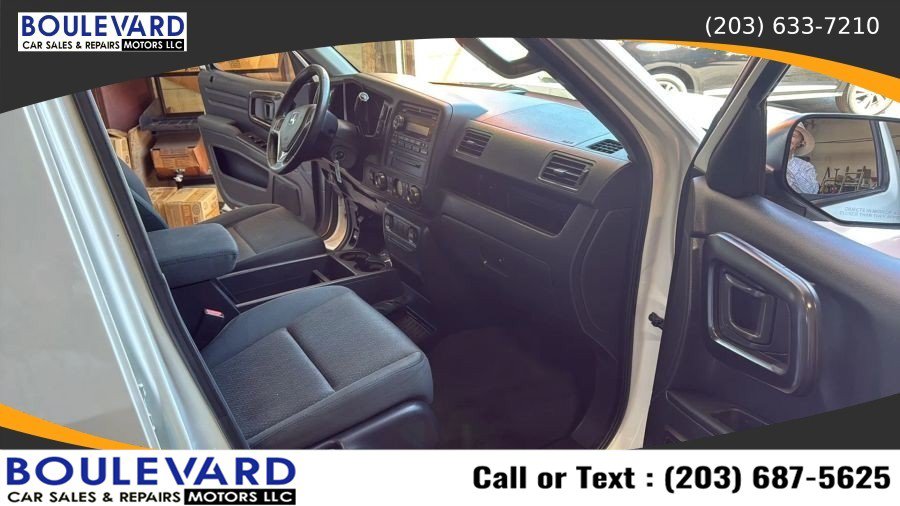 Used 2014 Honda Ridgeline Sport image 38